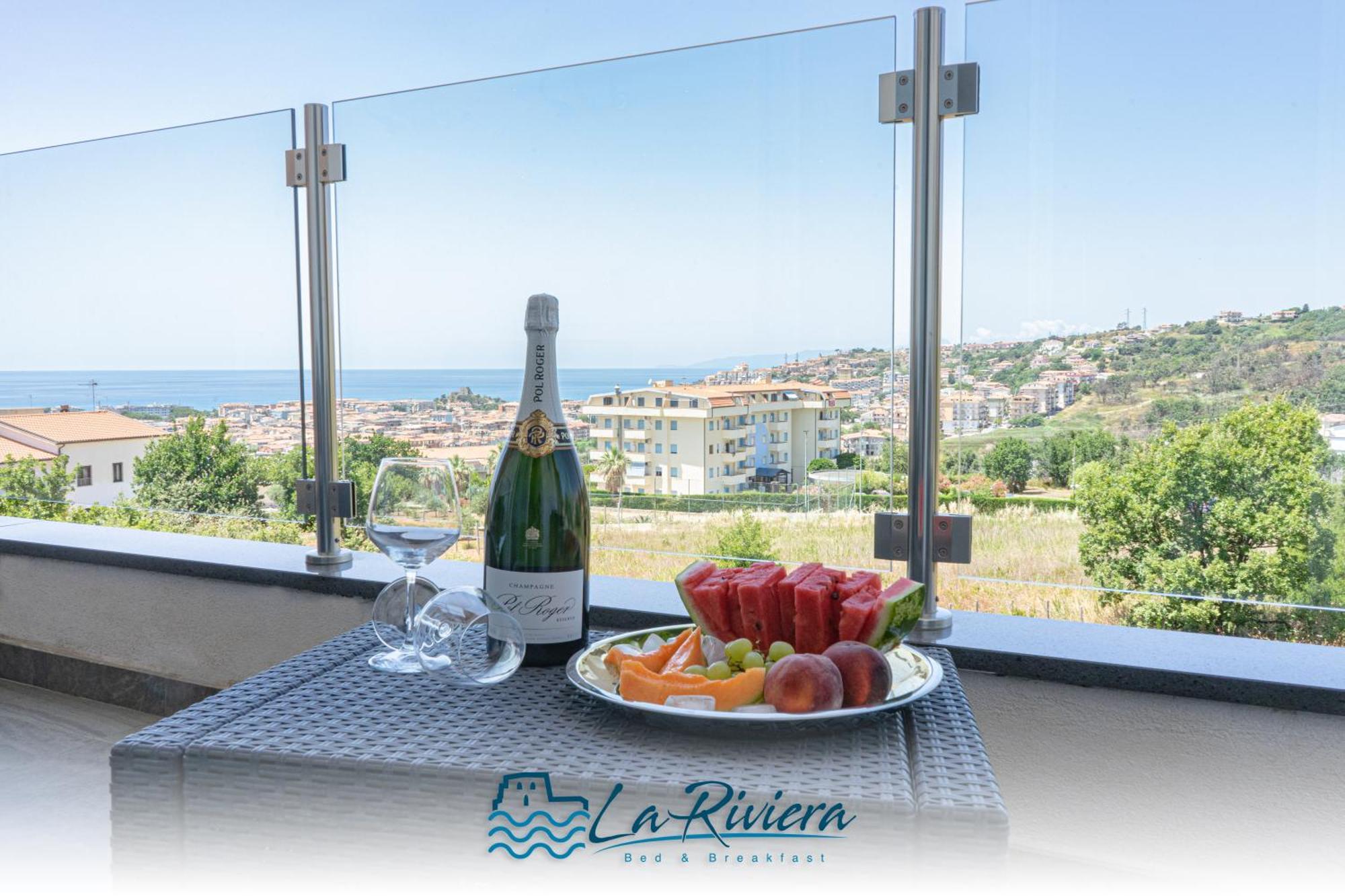 La Riviera Bed & Breakfast Scalea Eksteriør bilde