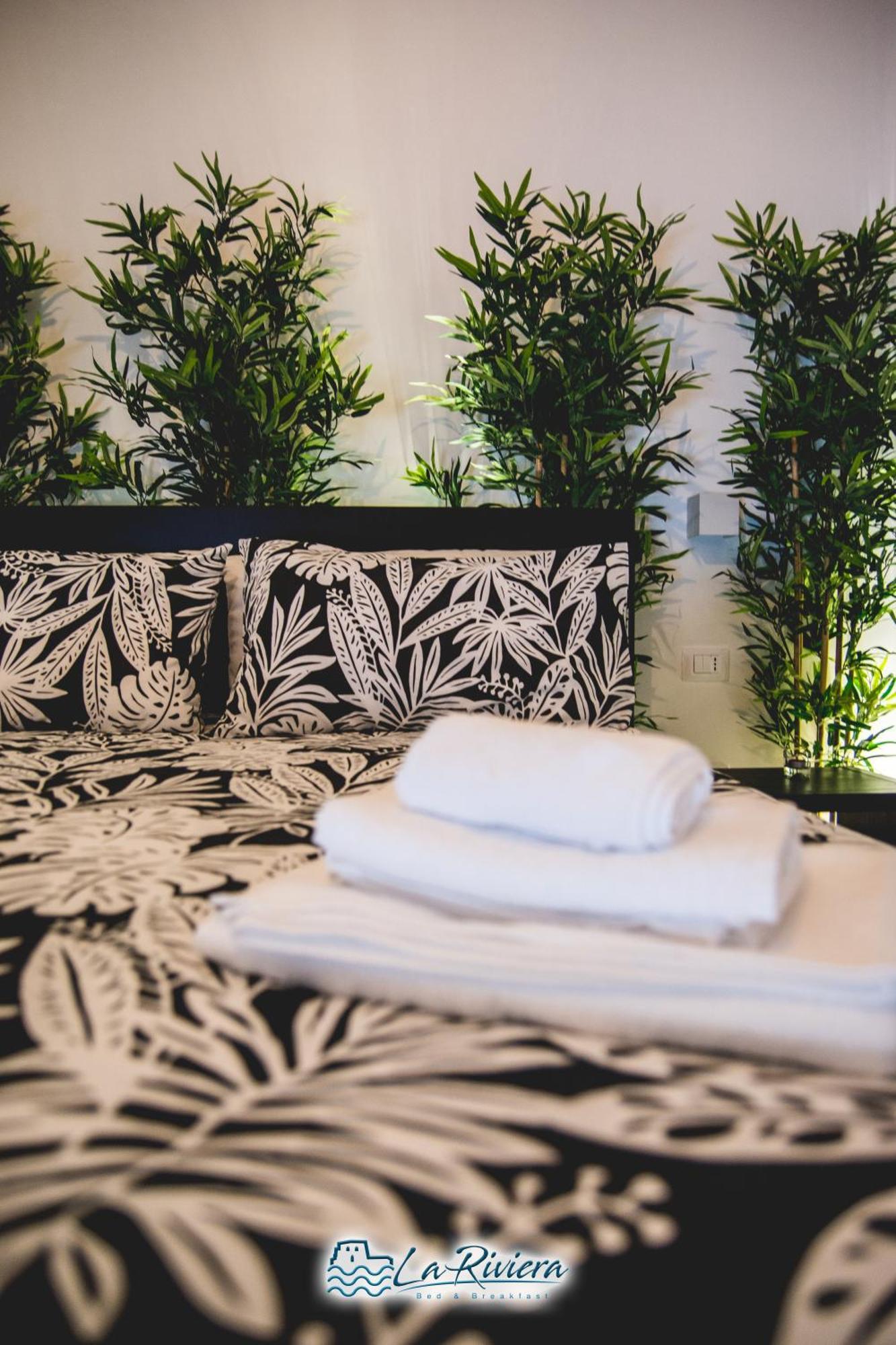 La Riviera Bed & Breakfast Scalea Eksteriør bilde